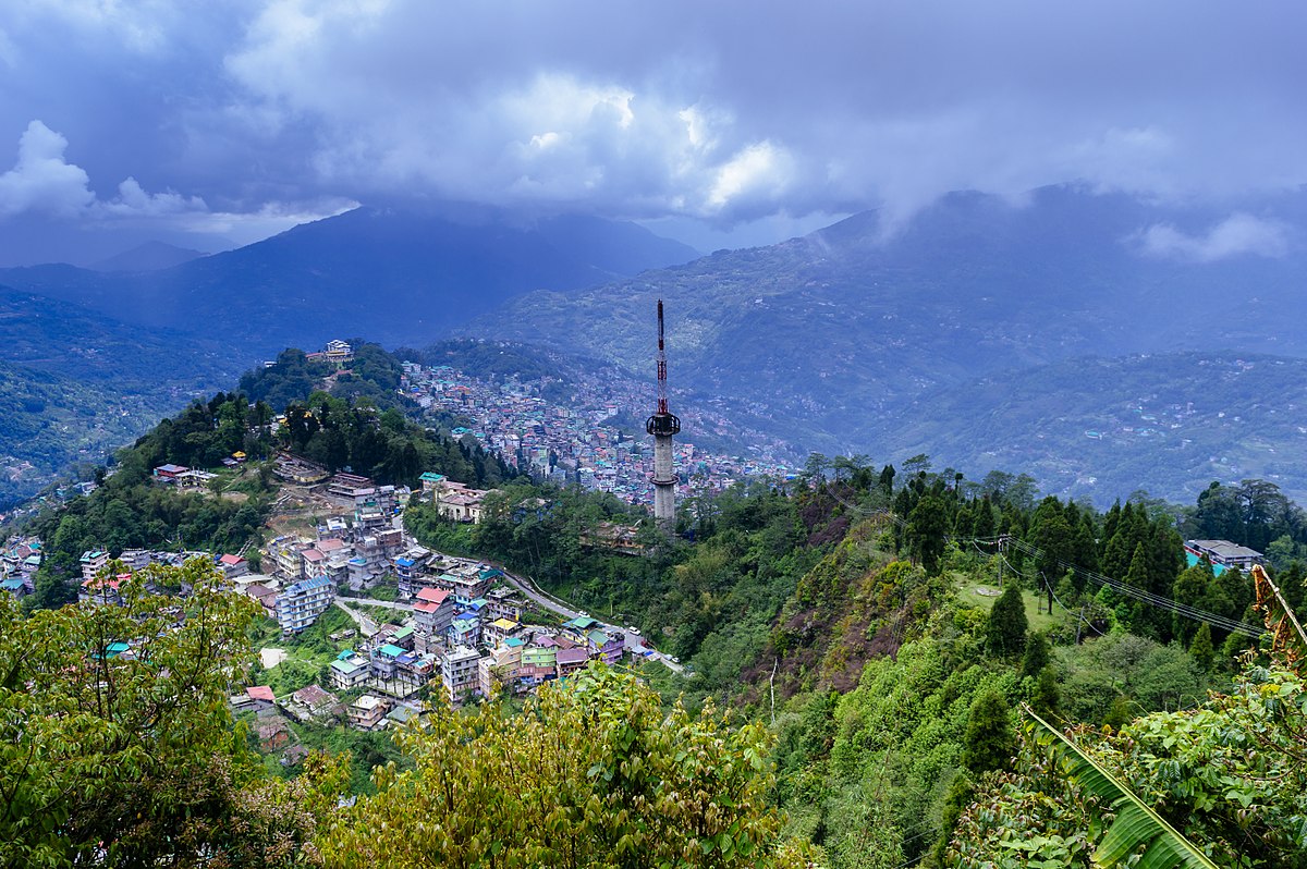 Darjeeling , pelling , gangtok , kalimpong